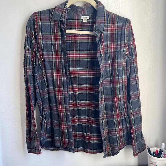LL Bean Flannel - Picture 1 of 2
